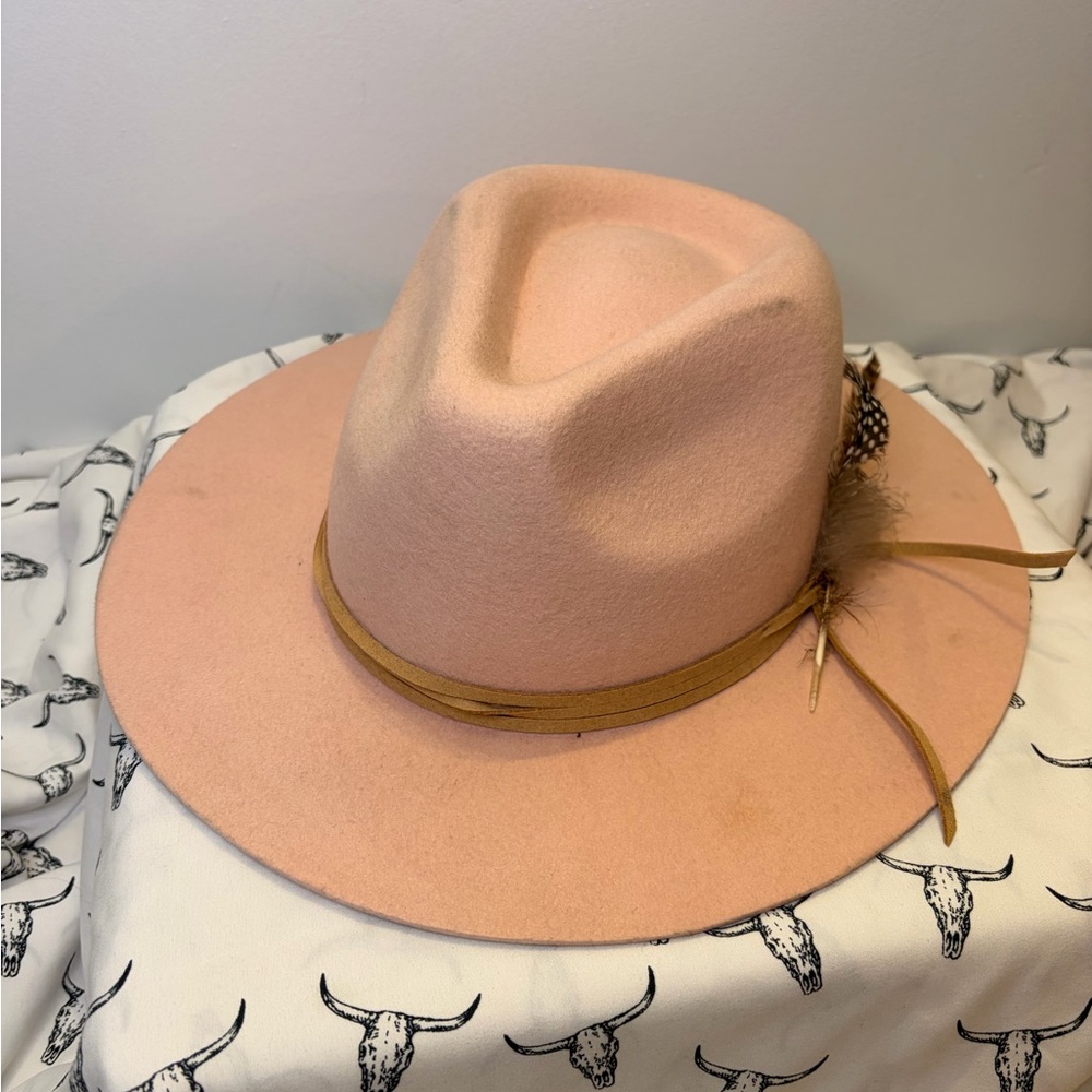 Stylish Pink Boho Hat with Feather Accent